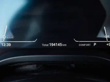 BMW X3 xDrive30e Plug-In Hybrid