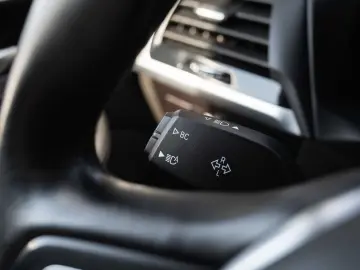 BMW X3 xDrive30e Plug-In Hybrid