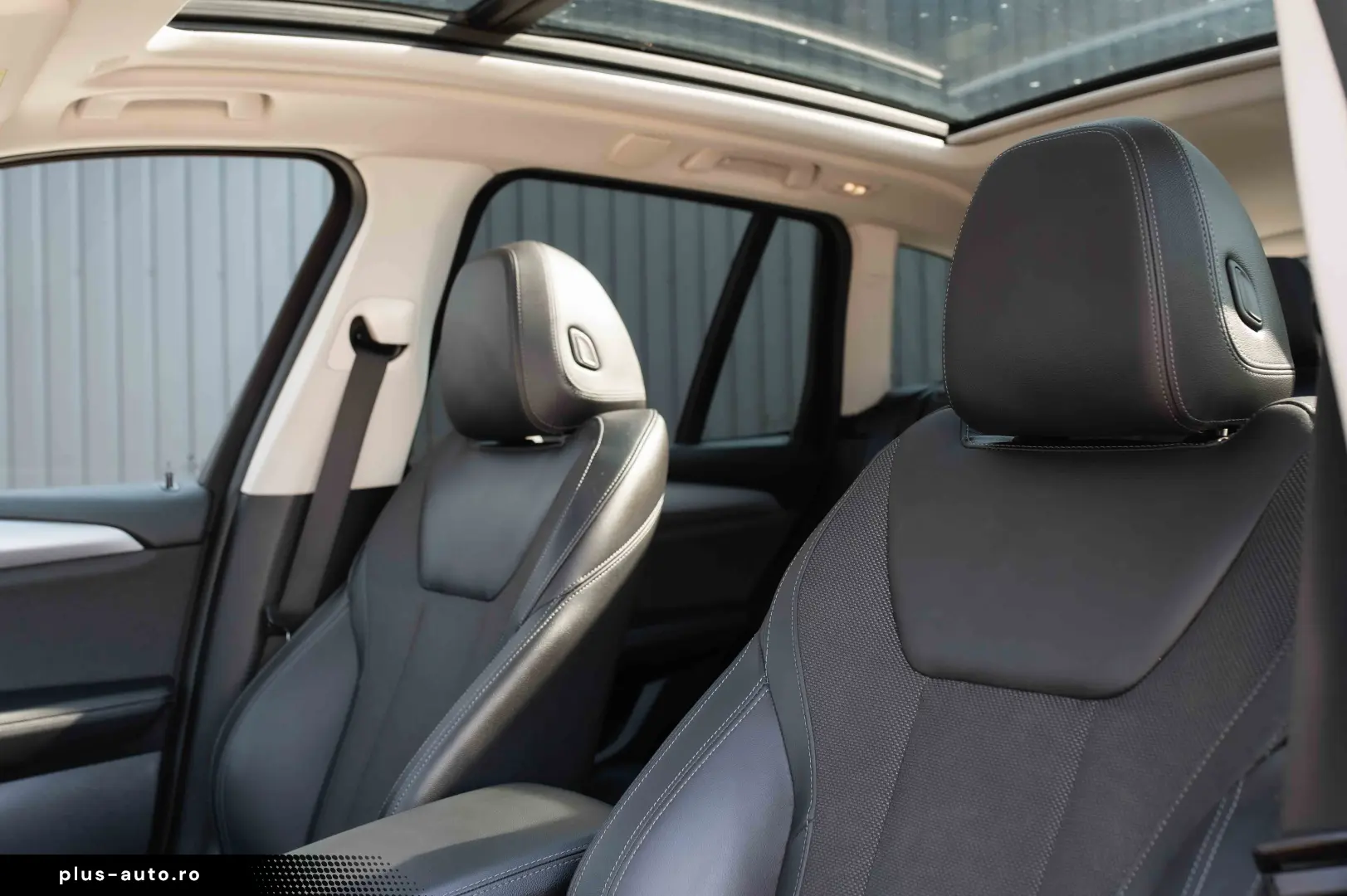 BMW X3 xDrive30e Plug-In Hybrid