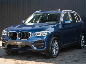 BMW X3 xDrive30e Plug-In Hybrid