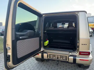 MERCEDES-BENZ G 63 AMG Superior G-Manufaktur Carbon Night