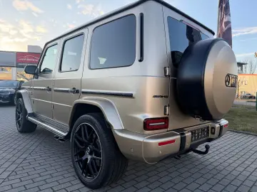 MERCEDES-BENZ G 63 AMG Superior G-Manufaktur Carbon Night