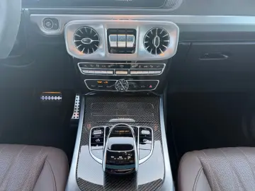 MERCEDES-BENZ G 63 AMG Superior G-Manufaktur Carbon Night