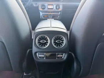 MERCEDES-BENZ G 63 AMG Superior G-Manufaktur Carbon Night