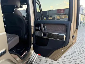 MERCEDES-BENZ G 63 AMG Superior G-Manufaktur Carbon Night