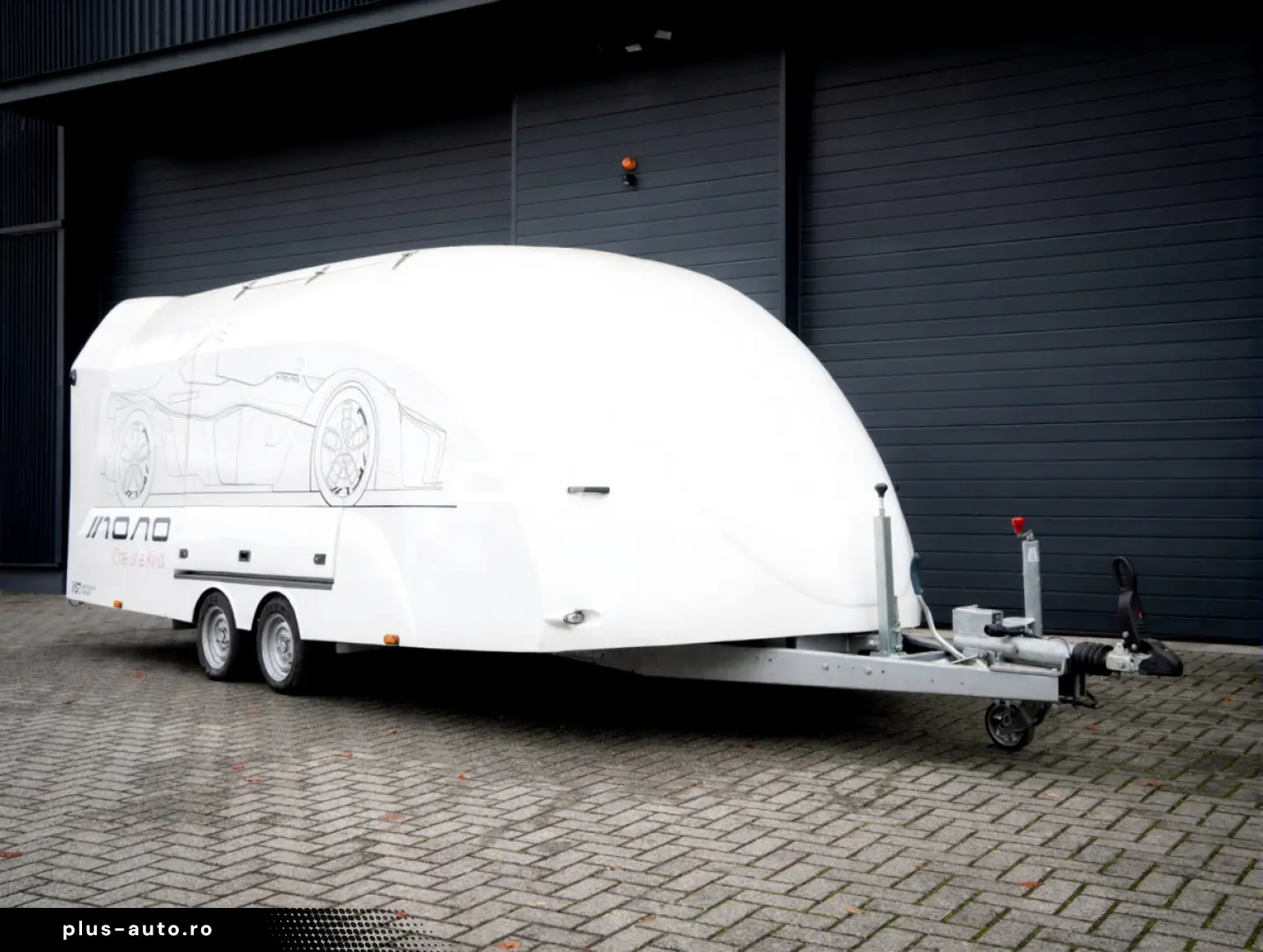 Briggs Automotive BAC Mono - Remorca inchisa inclusa