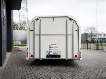 Briggs Automotive BAC Mono - Remorca inchisa inclusa