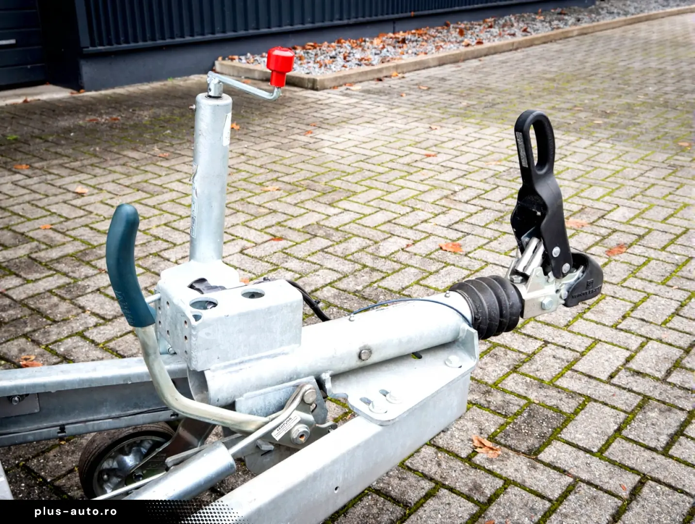 Briggs Automotive BAC Mono - Remorca inchisa inclusa