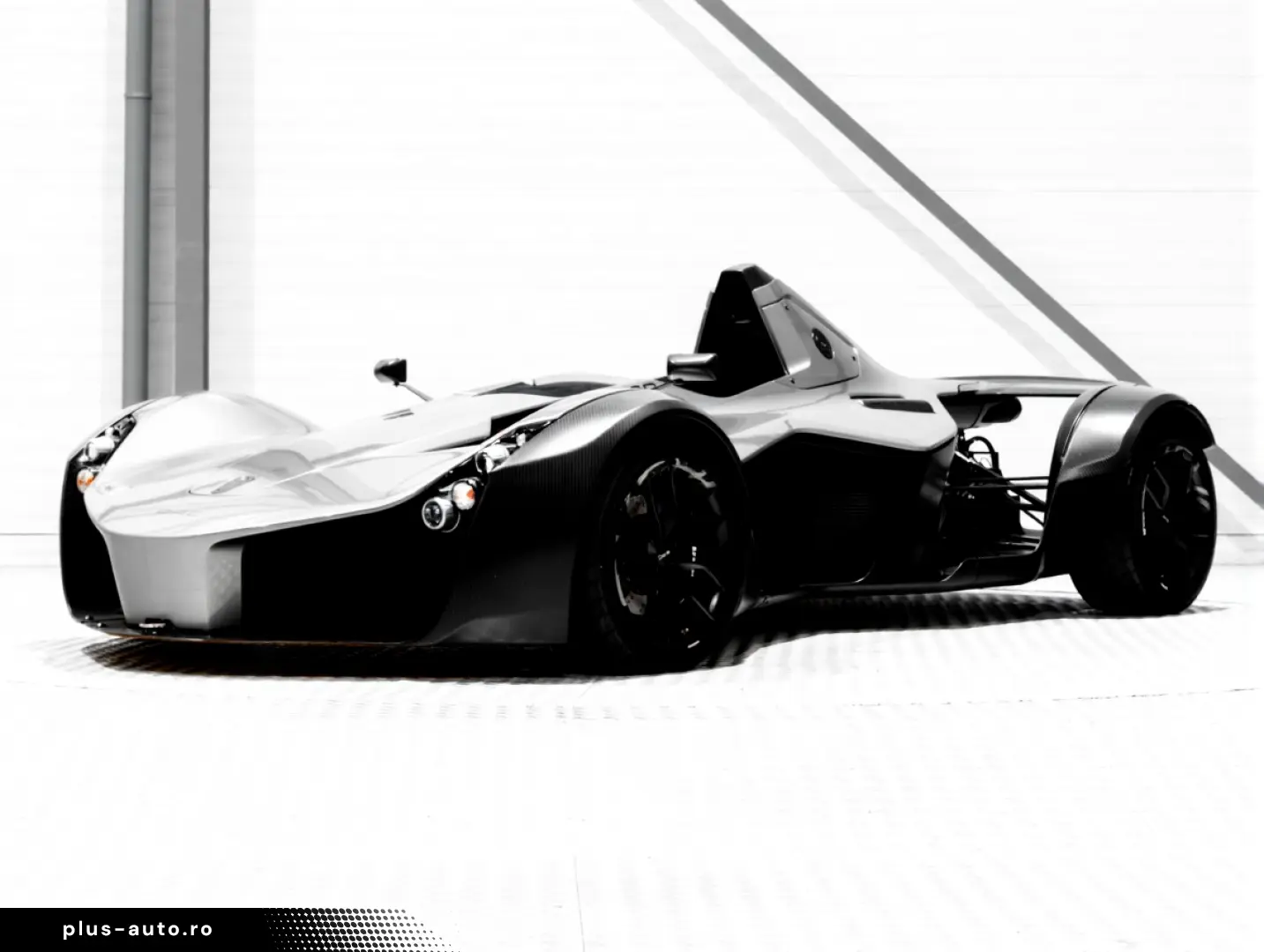 Briggs Automotive BAC Mono - Remorca inchisa inclusa
