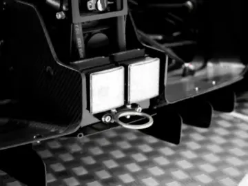 Briggs Automotive BAC Mono - Remorca inchisa inclusa