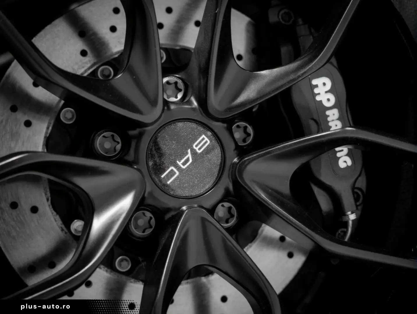 Briggs Automotive BAC Mono - Remorca inchisa inclusa