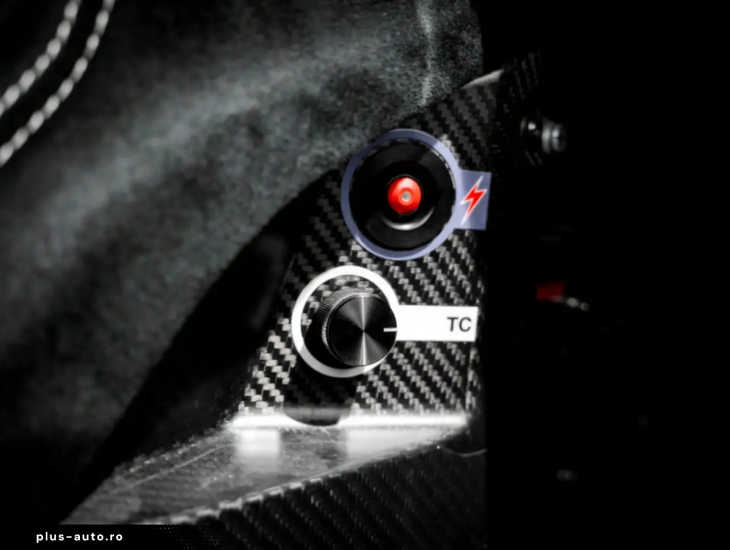 Briggs Automotive BAC Mono - Remorca inchisa inclusa
