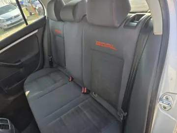 VW GOLF 5   An 2006   Motor 1 4