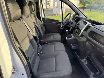 Renault Trafic L1H1 2020 1.6D 95 CP rulaj 99297 km