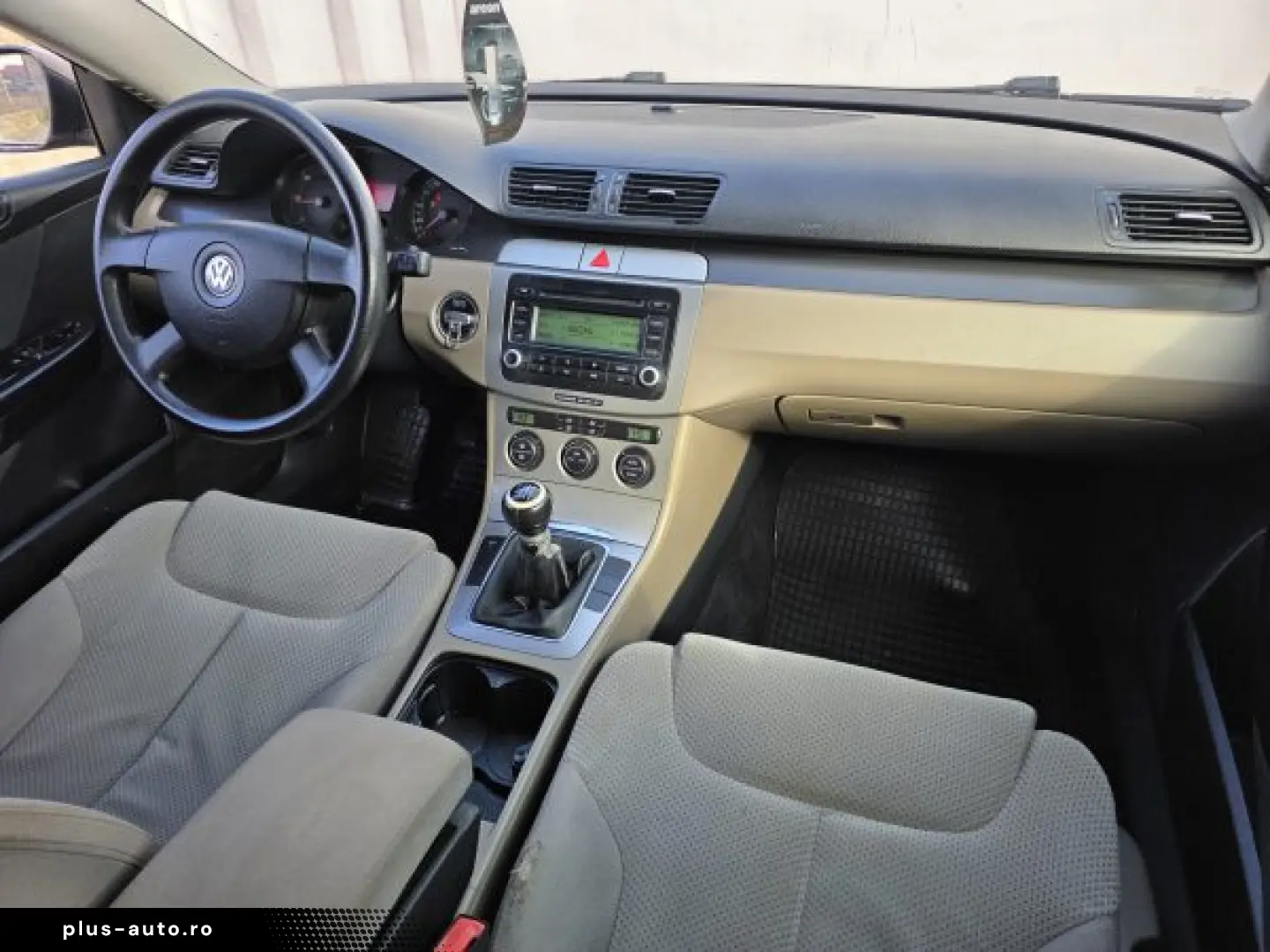 VW PASSAT   An 2006   Motor 2 0 DIESEL