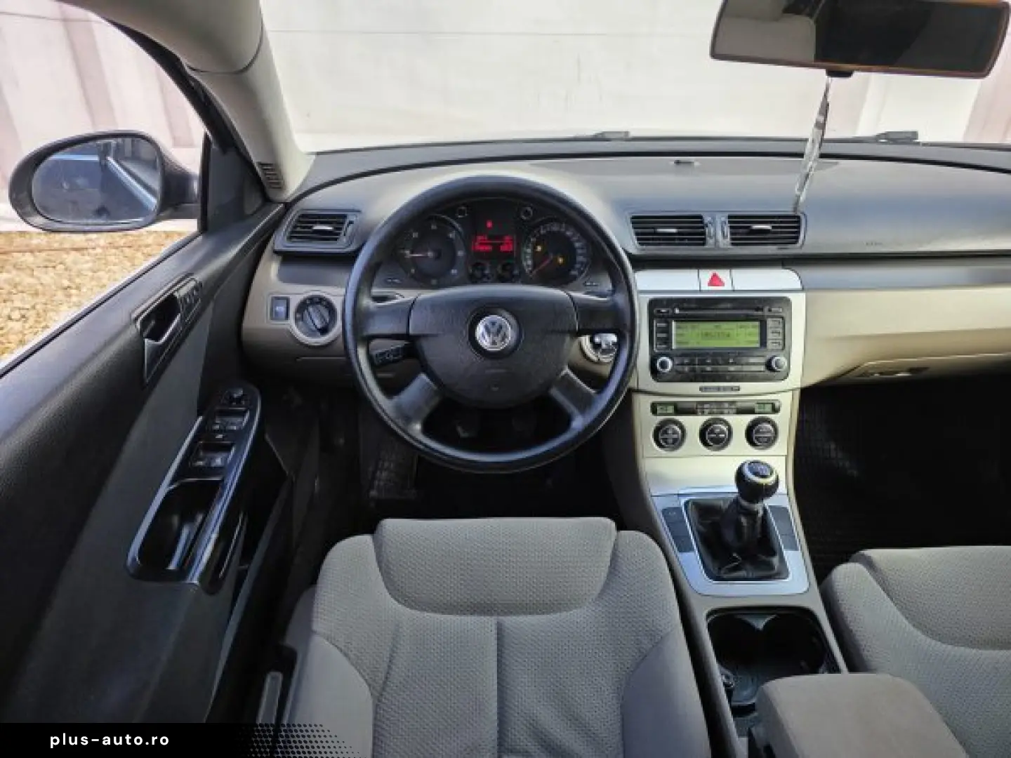 VW PASSAT   An 2006   Motor 2 0 DIESEL