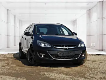 OPEL ASTRA J   An 2013   Motor 2 0
