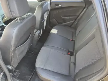 OPEL ASTRA J   An 2013   Motor 2 0