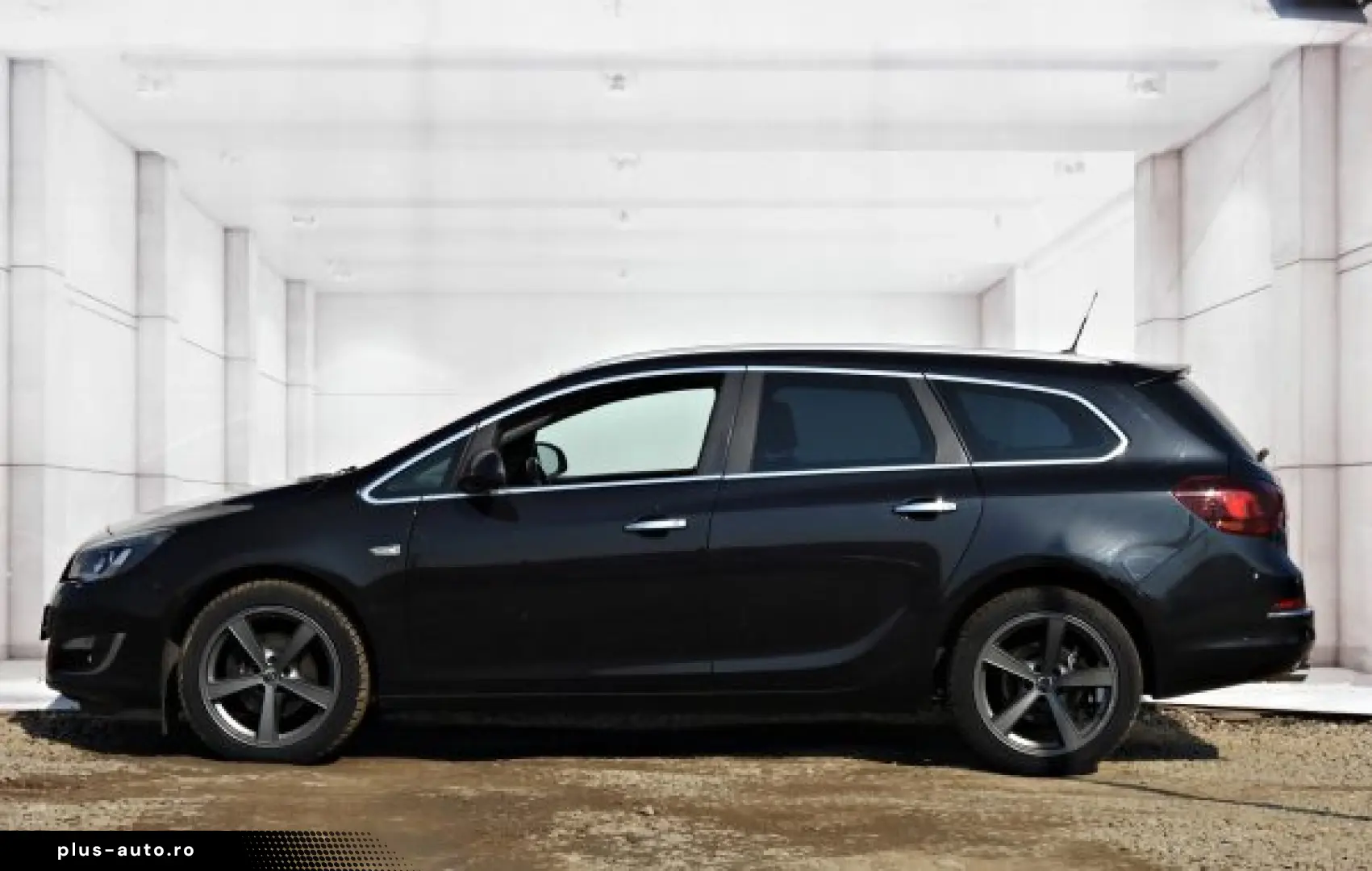 OPEL ASTRA J   An 2013   Motor 2 0