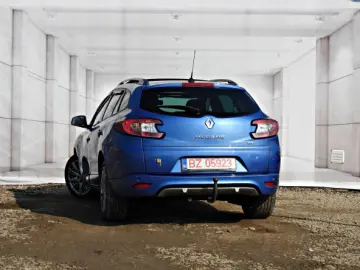 RENAULT MEGANE GT-LINE BOSSE   An 2013