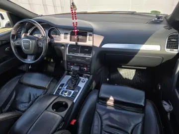 AUDI Q7 S-Line   An 2011   Motor 3 0 DIESEL – EURO 6