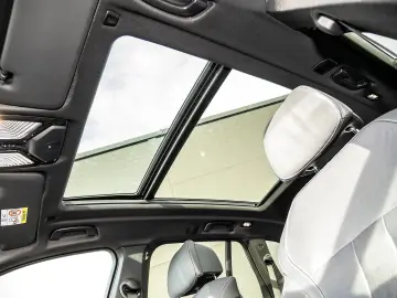 BMW X5 xDrive30d M Sportpaket Standheiz. GSD HUD AHK