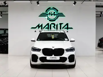 BMW X5 30d M-PAKET 7SITZ ACC LUFT PANO 3D H&K LASER