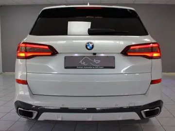 BMW X5 xDrive30dA M-SPORT~DEUTSCH UNFALLFREI 7SITZ~