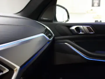 BMW X5 xDrive30dA M-SPORT~DEUTSCH UNFALLFREI 7SITZ~