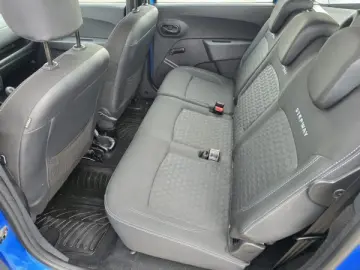 DACIA LODGY STEPWAY   An 2015   Motor 1 5