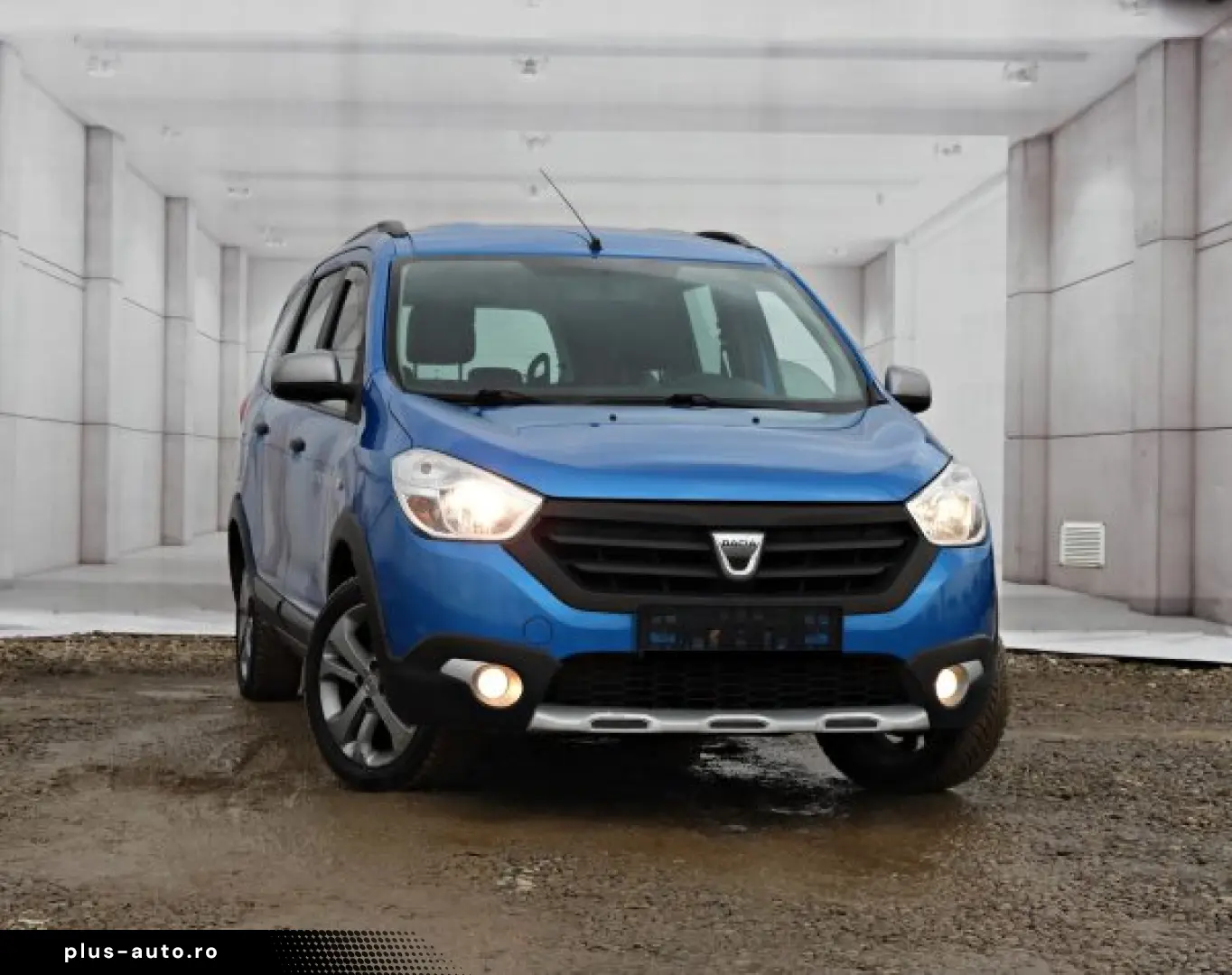 DACIA LODGY STEPWAY   An 2015   Motor 1 5