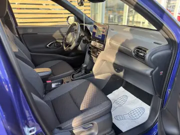 Toyota Yaris Cross 1.5 VVT-i HSD 4x2 Dynamic