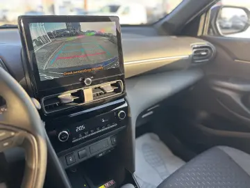 Toyota Yaris Cross 1.5 VVT-i HSD 4x2 Dynamic