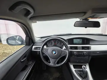 BMW SERIA 3   An 2012   Motor 2 0