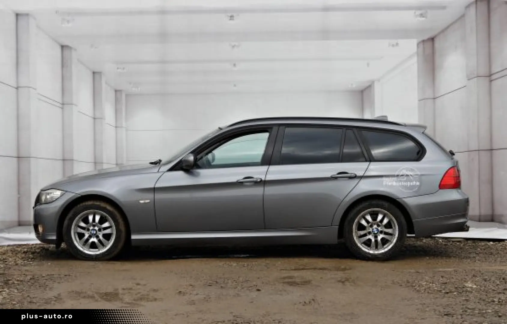 BMW SERIA 3   An 2012   Motor 2 0