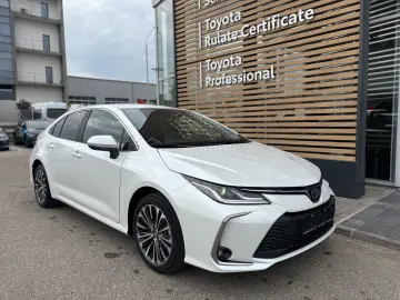 Toyota Corolla 1.8 HSD Dynamic