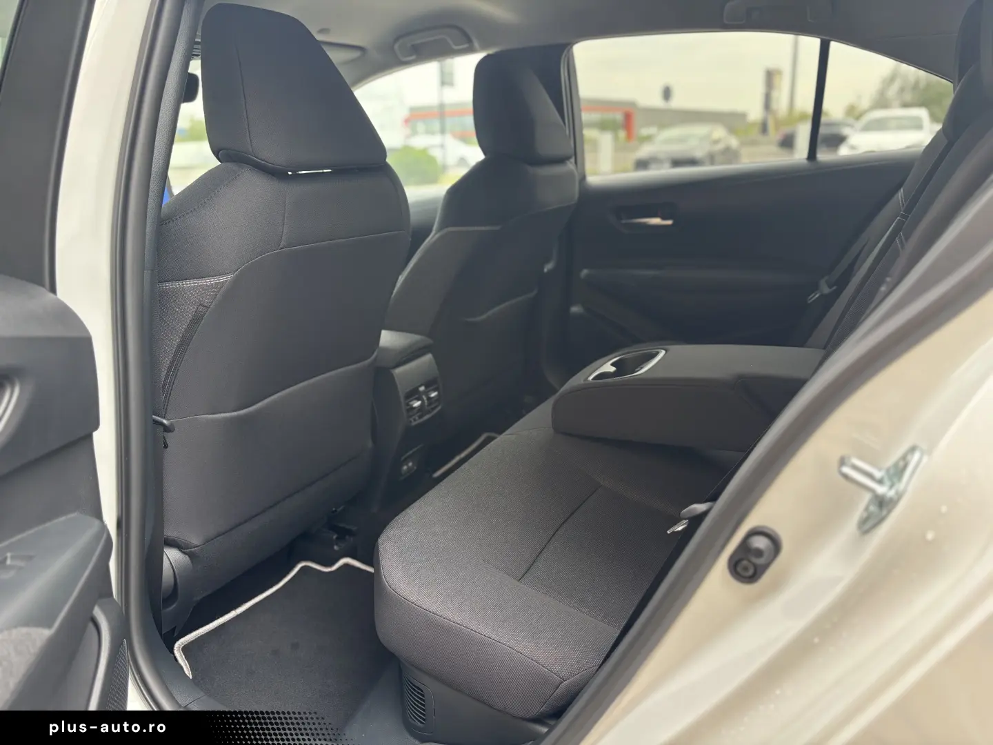 Toyota Corolla 1.8 HSD Dynamic