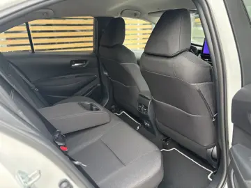 Toyota Corolla 1.8 HSD Dynamic