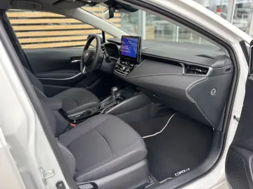 Toyota Corolla 1.8 HSD Dynamic