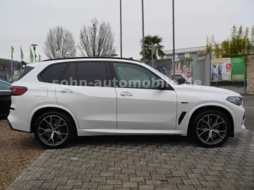 BMW X5 xDr 45e M-Sport PanoSKY Laser Sitzkli ACC 360