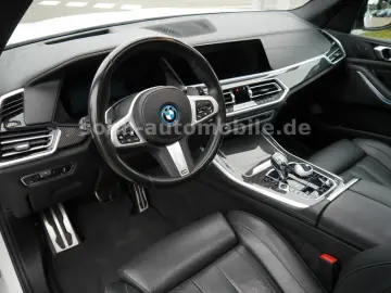BMW X5 xDr 45e M-Sport PanoSKY Laser Sitzkli ACC 360