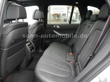 BMW X5 xDr 45e M-Sport PanoSKY Laser Sitzkli ACC 360
