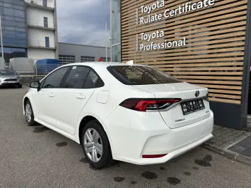 Toyota Corolla Sedan 1.8 HSD Eco