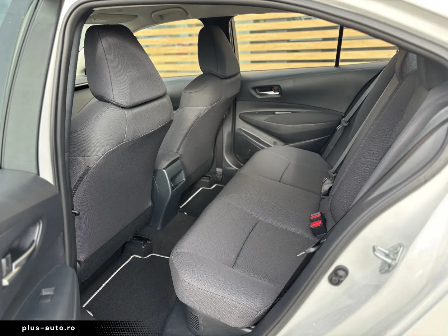 Toyota Corolla Sedan 1.8 HSD Eco