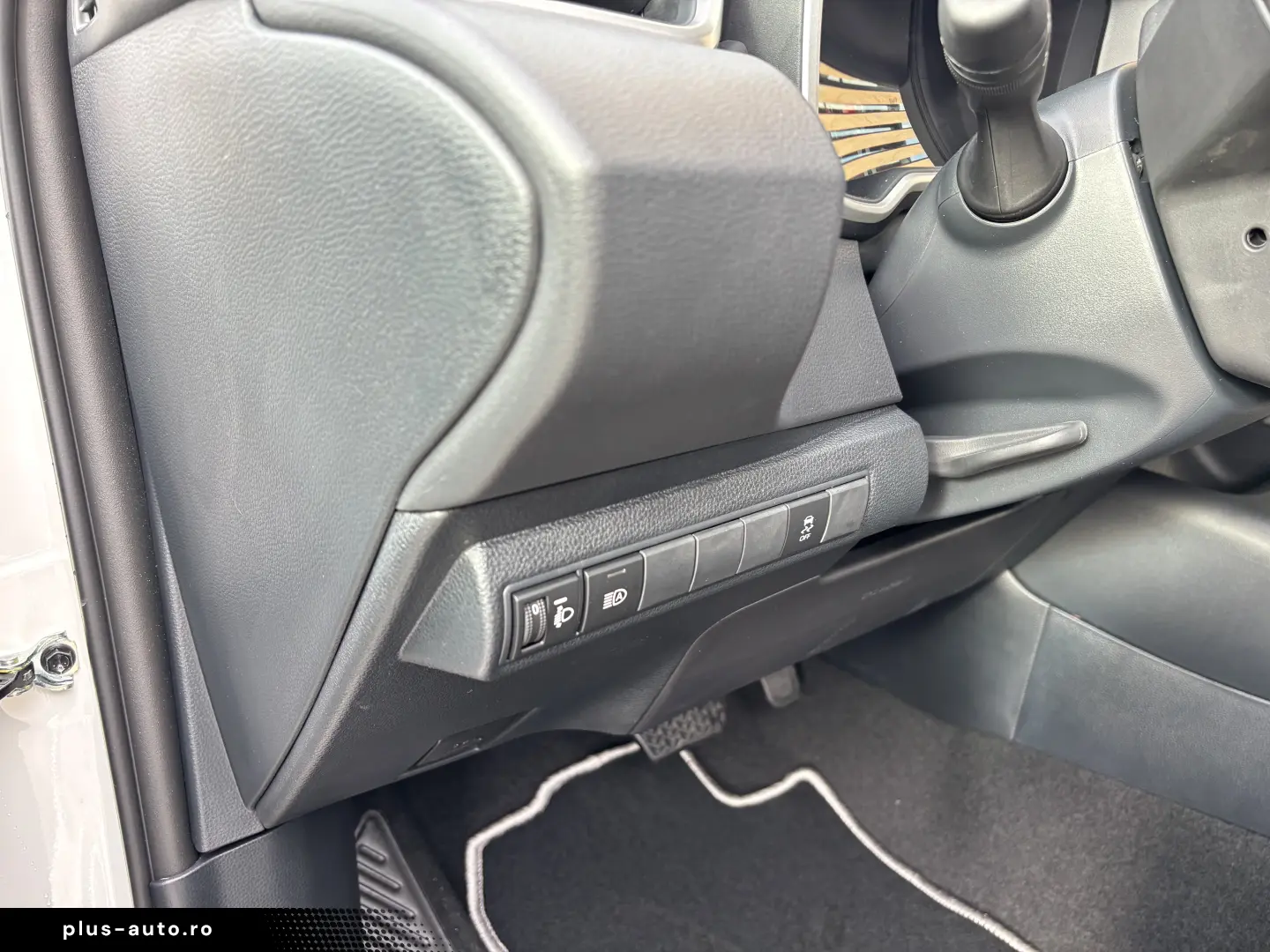 Toyota Corolla Sedan 1.8 HSD Eco