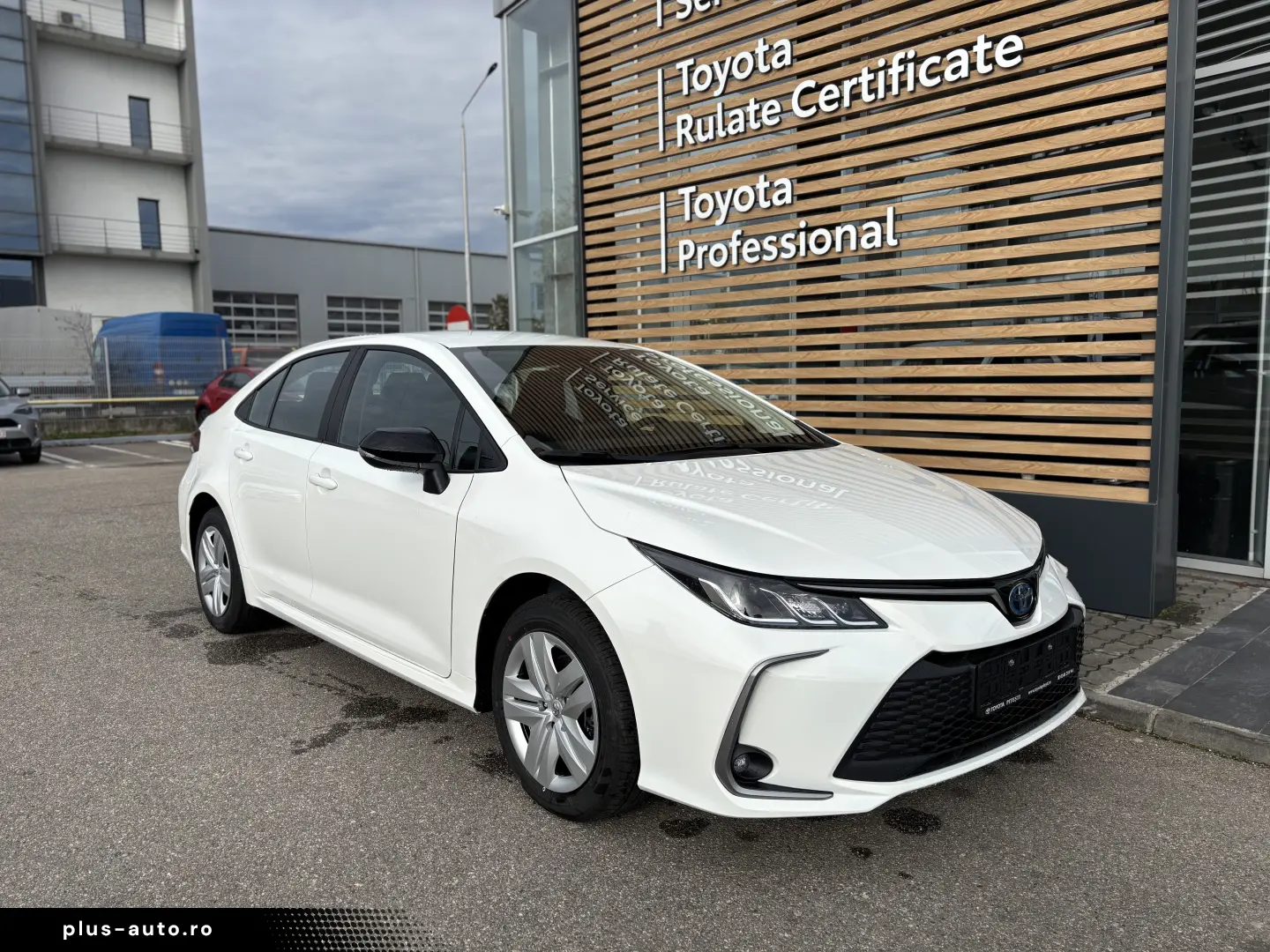 Toyota Corolla Sedan 1.8 HSD Eco