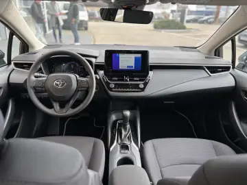 Toyota Corolla Sedan 1.8 HSD Eco