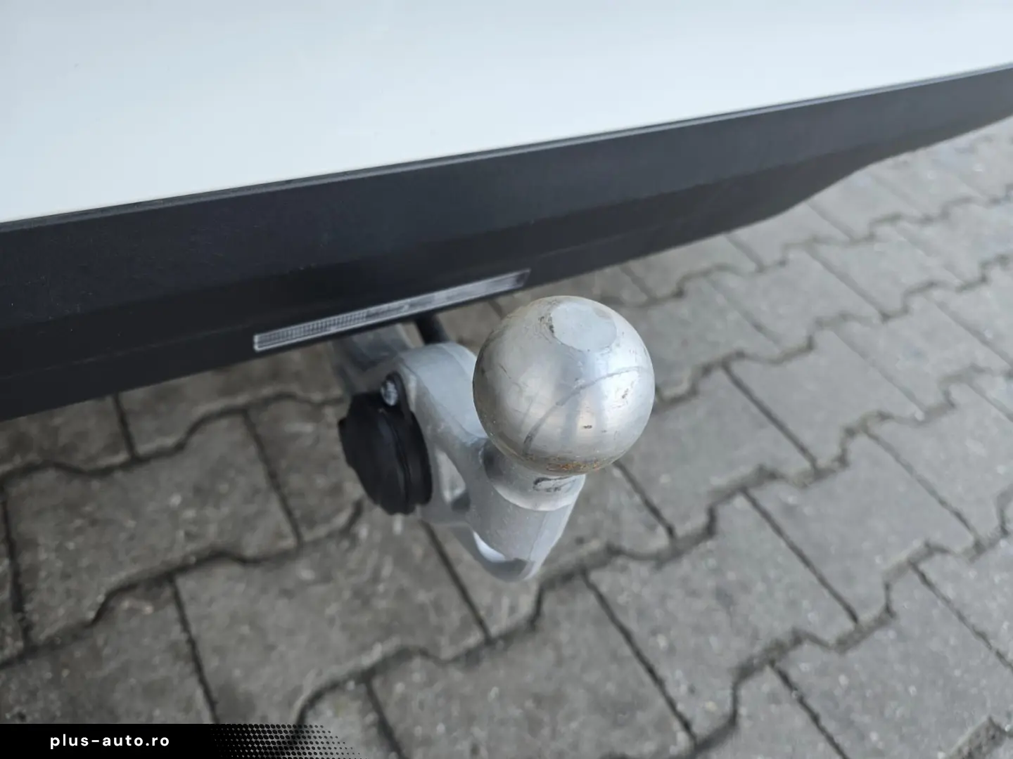 BMW 530e Touring 19´´AHK.ACC ad.LED RFK Dr.Ass  1Hd.