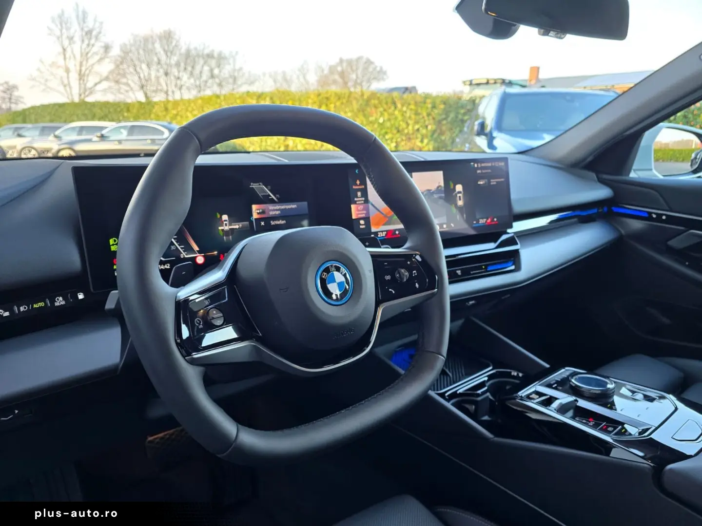 BMW 530e Touring 19´´AHK.ACC ad.LED RFK Dr.Ass  1Hd.