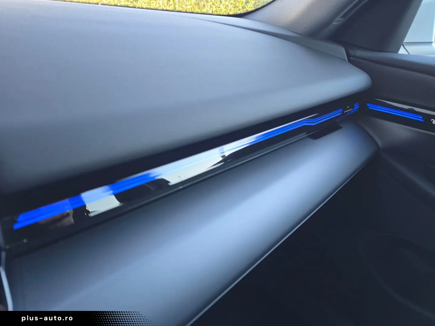 BMW 530e Touring 19´´AHK.ACC ad.LED RFK Dr.Ass  1Hd.